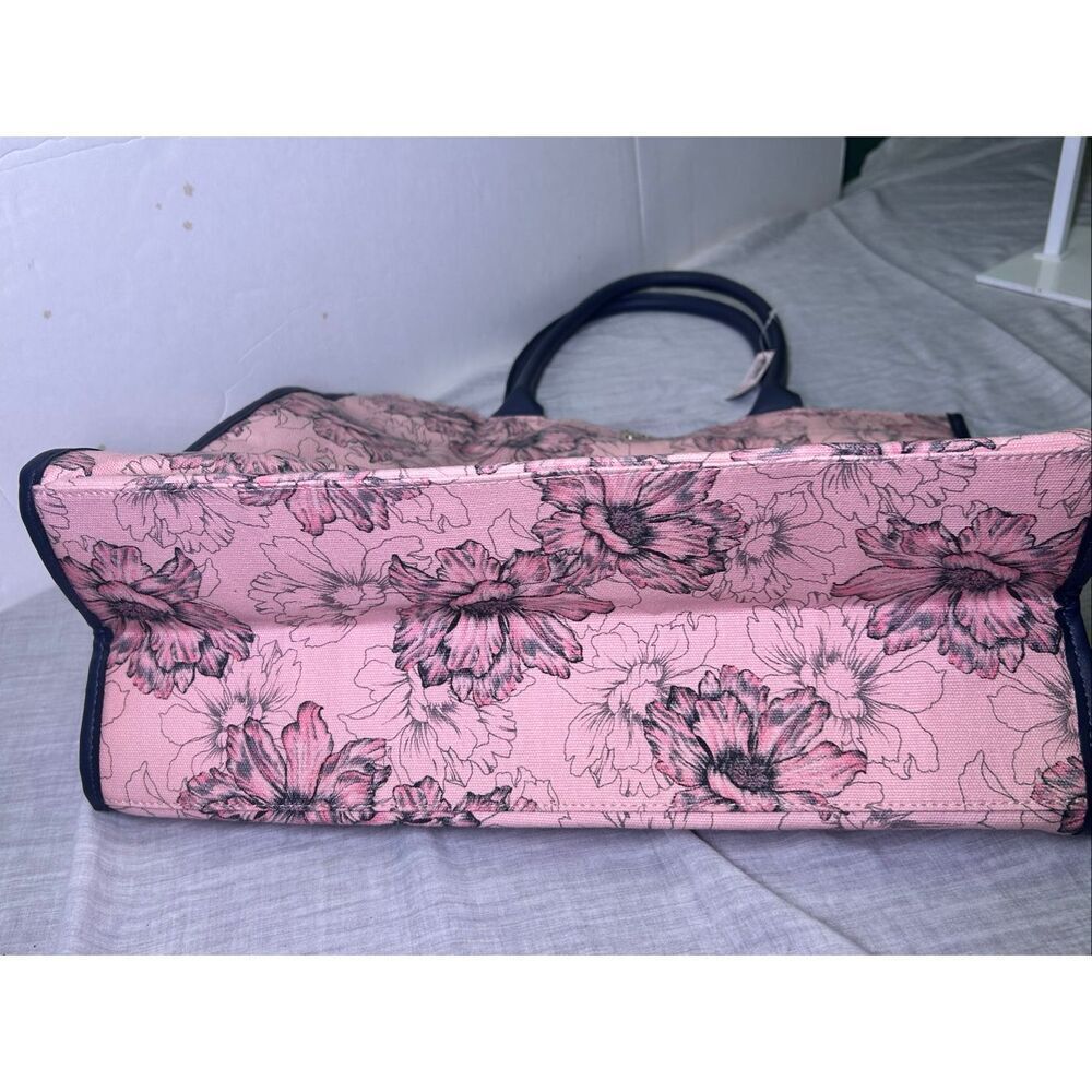 Victoria's Secret Pink Floral Canvas Travel Tote Bag Navy Blue Straps Gold VS Lo - Picture 8 of 8